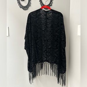 Black fringe kimono